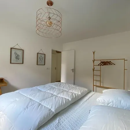 Spacious And Bright Nest In * Hérouville-Saint-Clair