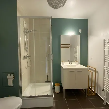 Appartement Spacious And Bright Nest In Hérouville-Saint-Clair
